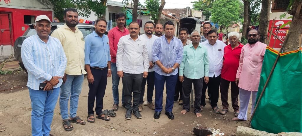 जयसिंगपूर शहरात ए.बी. केबल टाकण्याचे काम सुरू