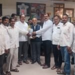 जोतिर्लिंग सहकारी दुध व्यवसायिक संस्थेस प्रमाणपत्र प्रदान