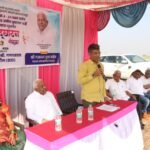 जमीन क्षारपडमुक्ती कामास प्रशासकीय पातळीवर लागणारी मदत देण्यास कटिबद्ध :निवासी उपजिल्हाधिकारी गजानन गुरव यांची ग्वाही