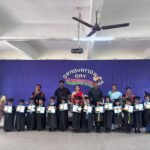 दीप पब्लिक स्कूलमध्ये ग्रॅज्युएशन समारंभ उत्साहात संपन्न